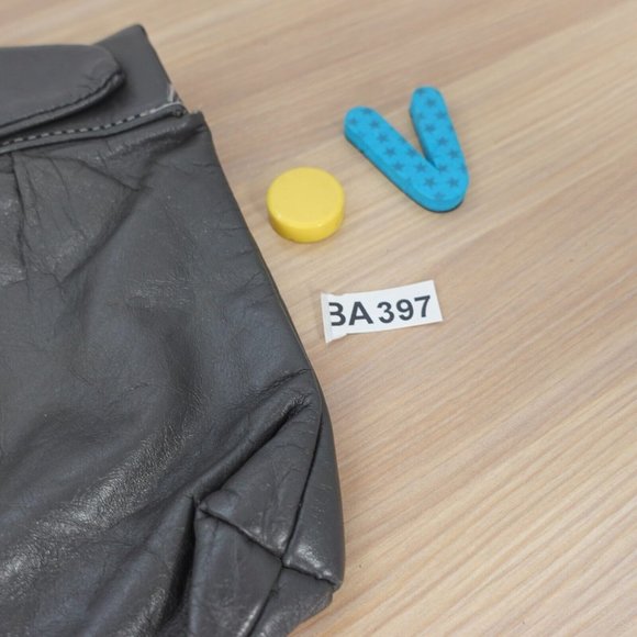 VINTAGE 90s Black Leather Crossbody Shoulder Bow Bag Evening Clutch Purse Medium - Picture 13 of 13